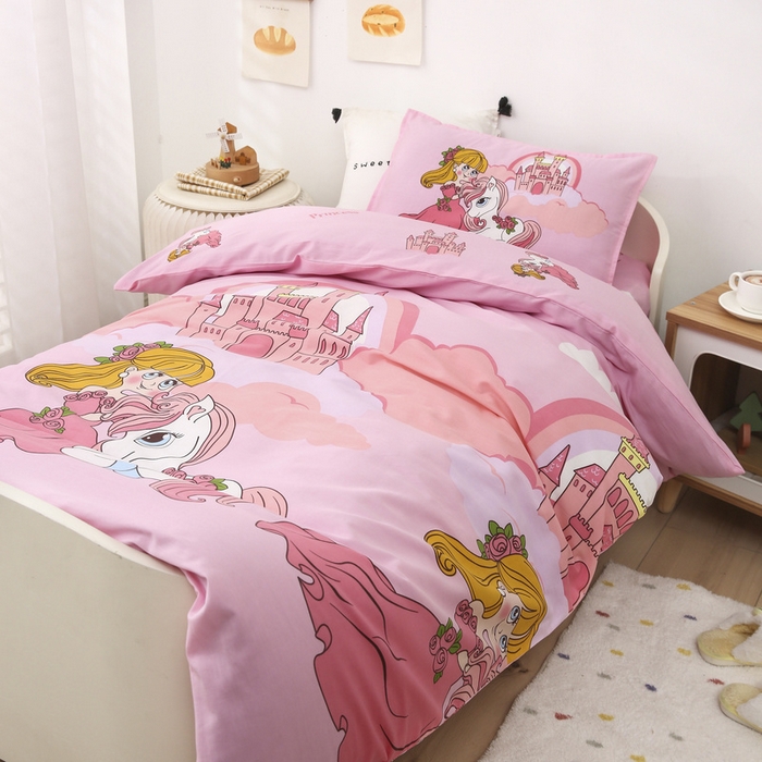 91家纺网 家纺一手货源 找家纺 鱼宝 2025新款全棉幼儿园套件 三件套—童真系列 城堡公主