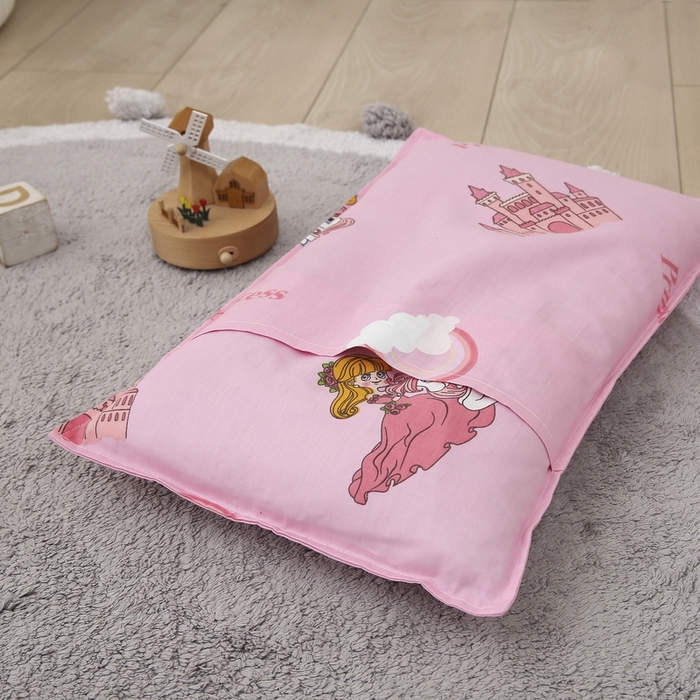 91家纺网 家纺一手货源 找家纺 鱼宝 2025新款全棉幼儿园套件 三件套—童真系列 城堡公主