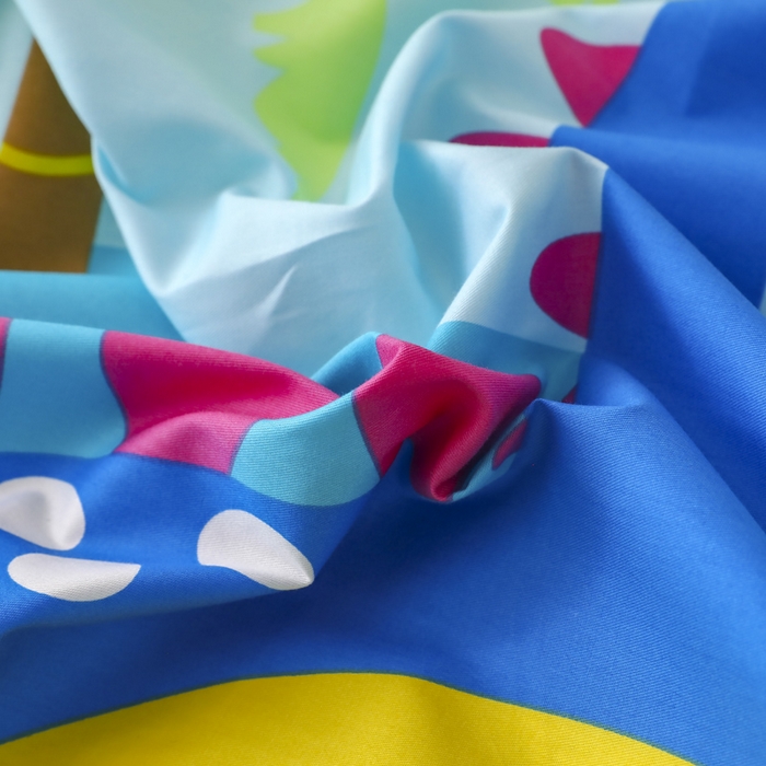 91家纺网 家纺一手货源 找家纺 鱼宝 2025新款全棉幼儿园套件 三件套—童真系列 恐龙一家