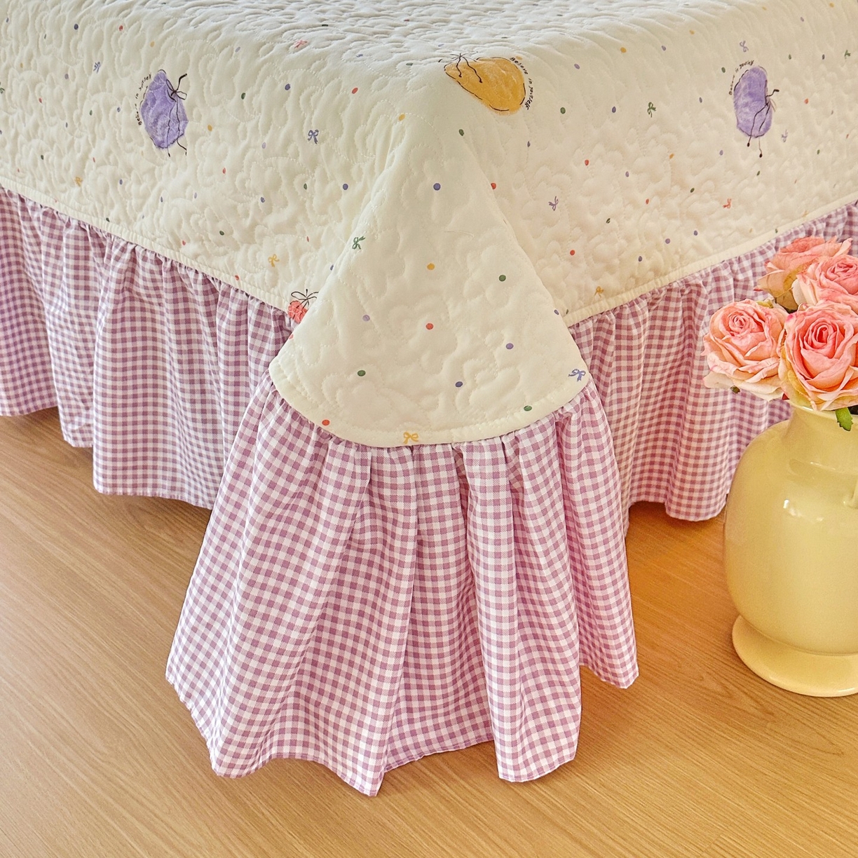 91家纺网 家纺一手货源 找家纺 易辰美 2025新款亲肤舒适印花夹棉公主风床盖三件套 一只甜