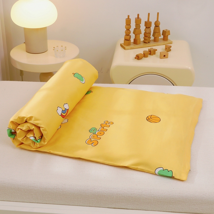 91家纺网 家纺一手货源 找家纺 鱼宝 2025新款全棉幼儿园套件 三件套—童真系列 恐龙运动员