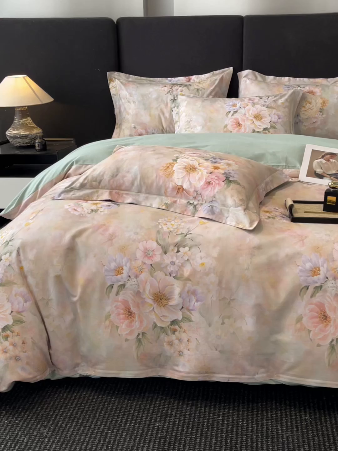 91家纺网 家纺一手货源 找家纺 格里芬 2025全棉加厚磨毛纯棉生态磨毛印花四件套 花漫漫-绿