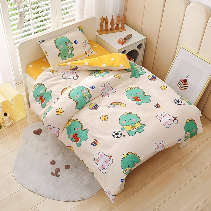 91家纺网 家纺一手货源 找家纺 鱼宝 2025新款全棉幼儿园套件 三件套—童真系列 运动会