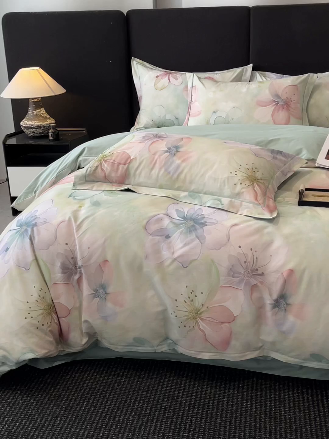 91家纺网 家纺一手货源 找家纺 格里芬 2025全棉加厚磨毛纯棉生态磨毛印花四件套 幻影-绿