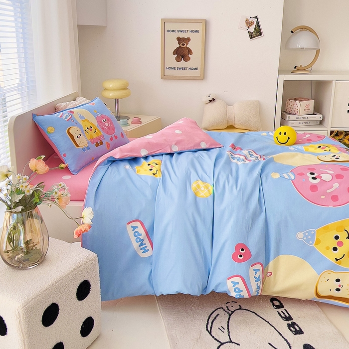 91家纺网 家纺一手货源 找家纺 鱼宝 2025新款全棉幼儿园套件 三件套—童真系列 曲奇面包