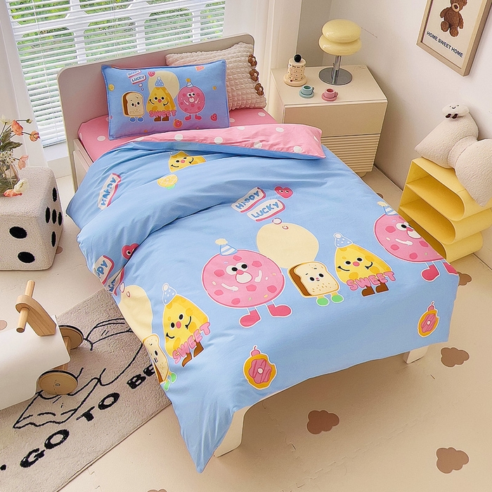 91家纺网 家纺一手货源 找家纺 鱼宝 2025新款全棉幼儿园套件 三件套—童真系列 曲奇面包