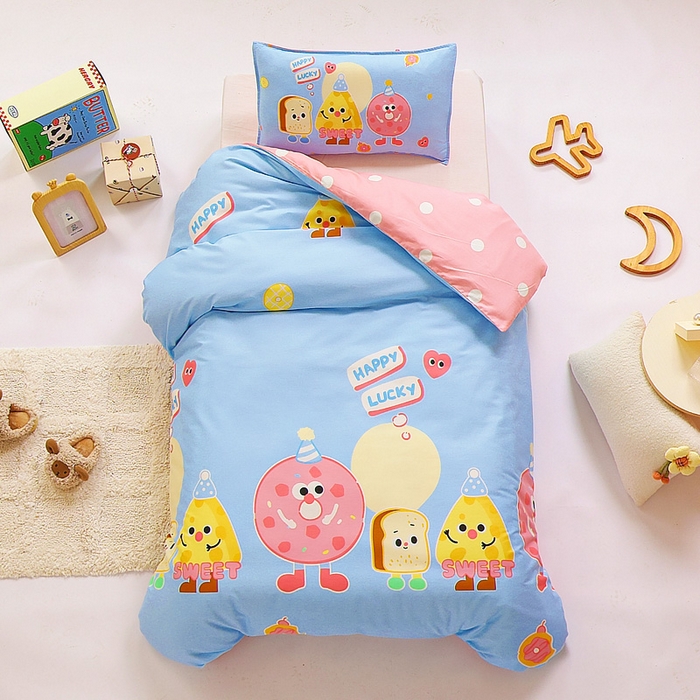 91家纺网 家纺一手货源 找家纺 鱼宝 2025新款全棉幼儿园套件 三件套—童真系列 曲奇面包