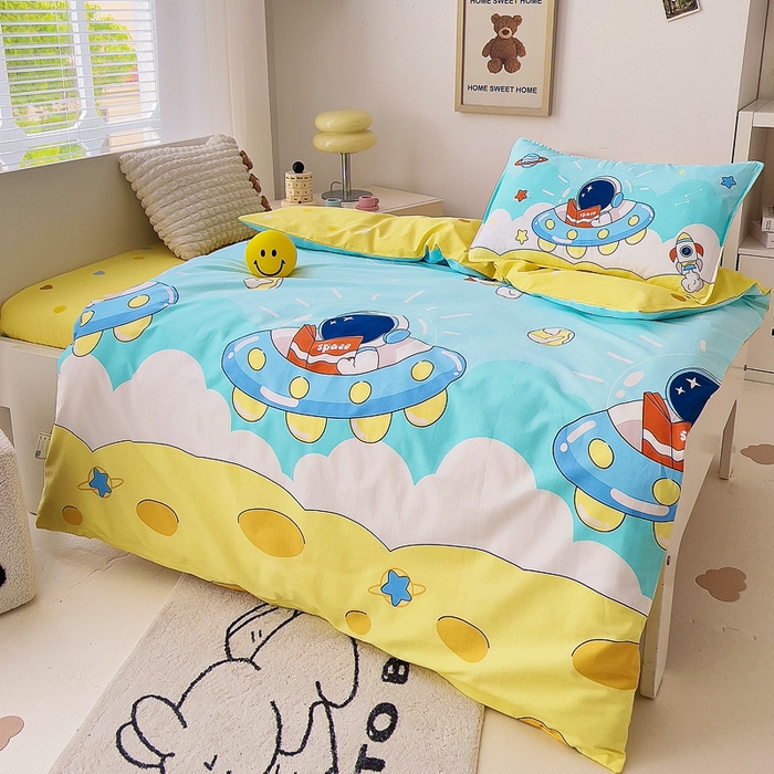 91家纺网 家纺一手货源 找家纺 鱼宝 2025新款全棉幼儿园套件 三件套—童真系列 宇宙飞船