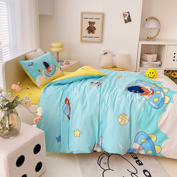91家纺网 家纺一手货源 找家纺 鱼宝 2025新款全棉幼儿园套件 三件套—童真系列 宇宙飞船