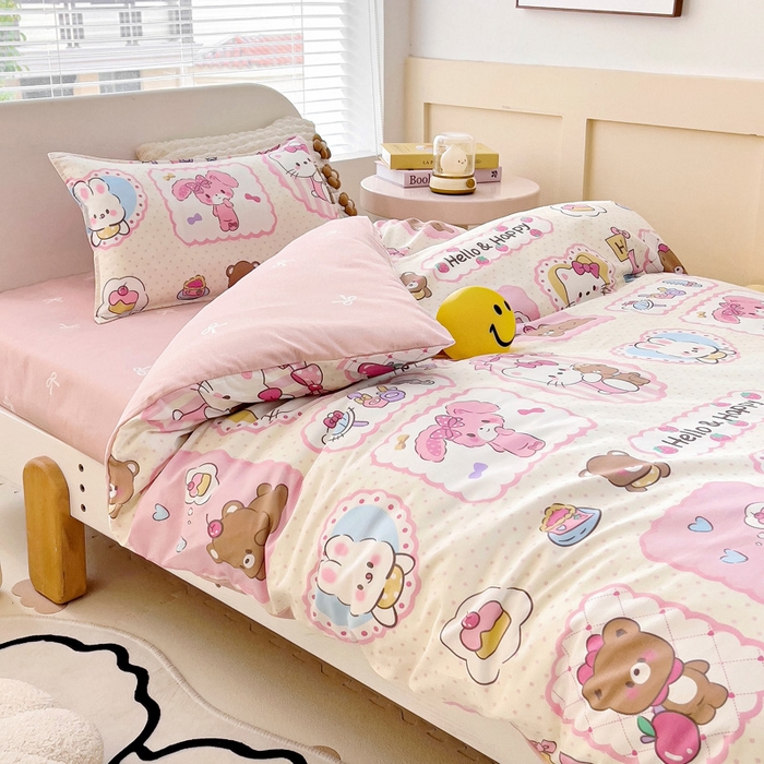 91家纺网 家纺一手货源 找家纺 鱼宝 2025新款全棉幼儿园套件 三件套—童真系列 粉粉猫