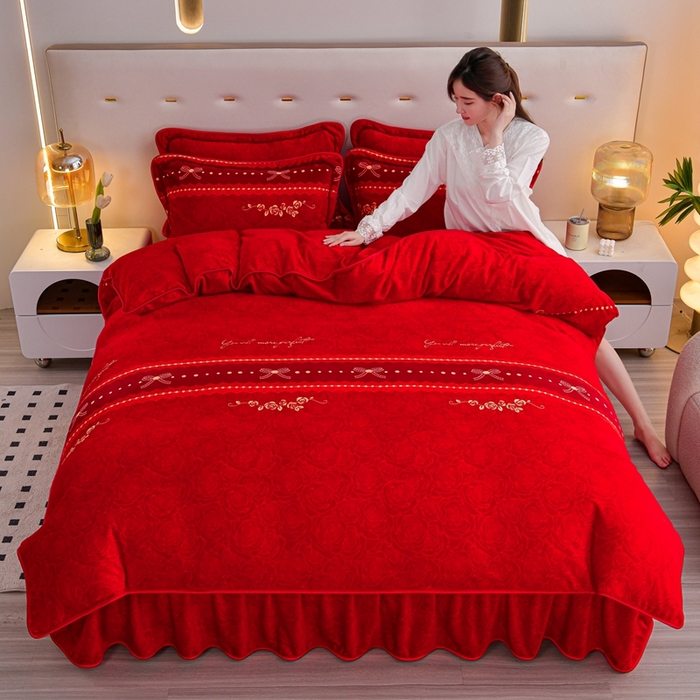 91家纺网 家纺一手货源 找家纺 （总）芯诗曼2025新款8.5斤直播热款高克重牛奶绒法莱绒水晶金貂法莱绒四件套