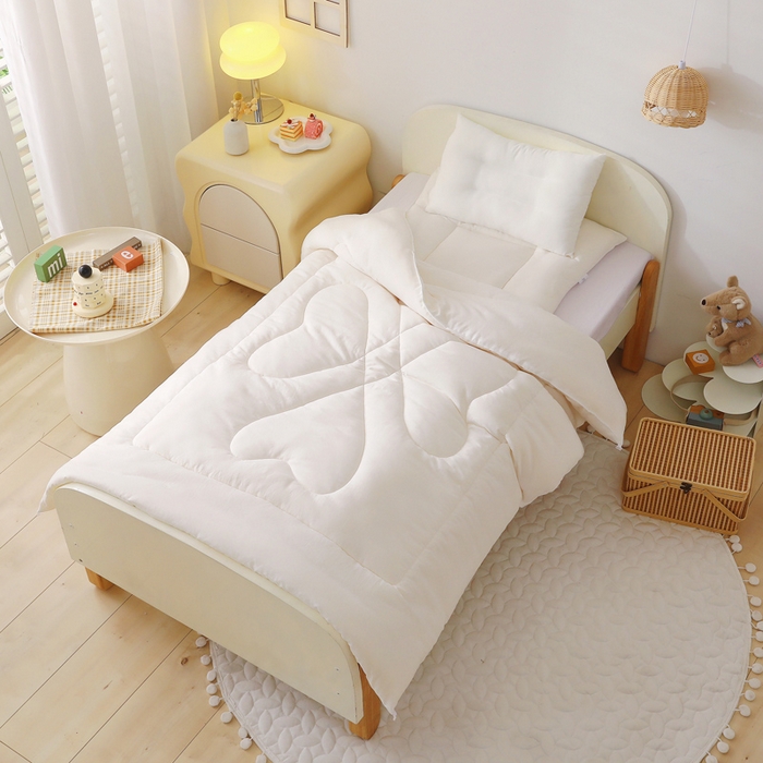 91家纺网 家纺一手货源 找家纺 鱼宝 2025新款幼儿园棉花被芯垫芯枕芯多件套 白色