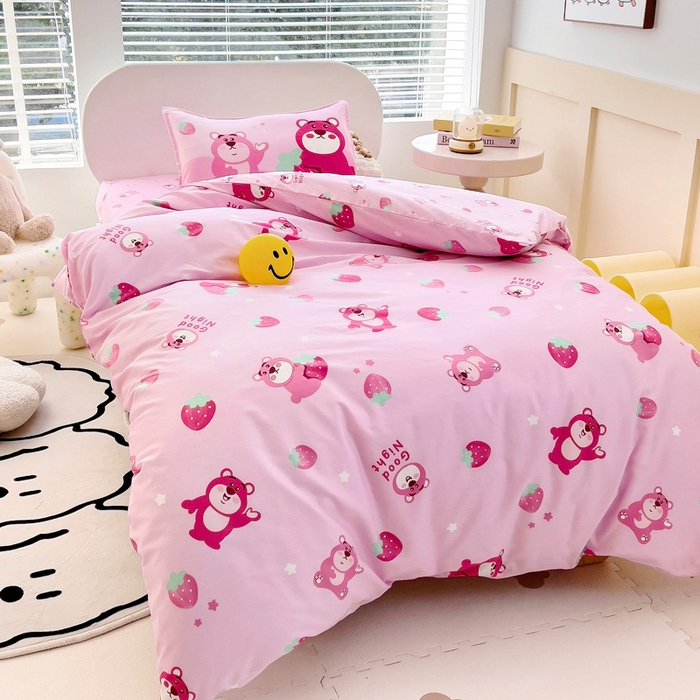 91家纺网 家纺一手货源 找家纺 鱼宝 2025新款全棉幼儿园套件 三件套—童真系列 胖胖熊