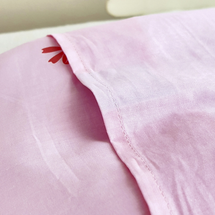 91家纺网 家纺一手货源 找家纺 鱼宝 2025新款全棉幼儿园套件 三件套—童真系列 草莓兔