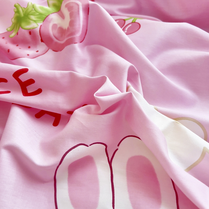 91家纺网 家纺一手货源 找家纺 鱼宝 2025新款全棉幼儿园套件 三件套—童真系列 草莓兔