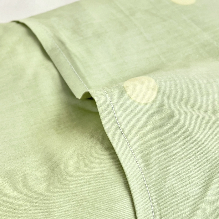 91家纺网 家纺一手货源 找家纺 鱼宝 2025新款全棉幼儿园套件 三件套—童真系列 围裙小熊