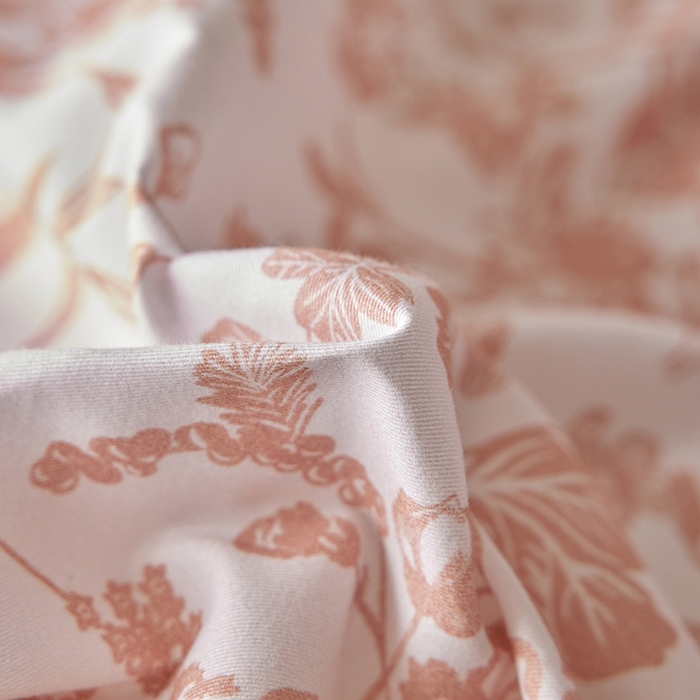 91家纺网 家纺一手货源 找家纺 千朵森 2025新款全棉高定印花磨毛拼角四件套-风格一 芳华