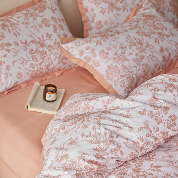 91家纺网 家纺一手货源 找家纺 千朵森 2025新款全棉高定印花磨毛拼角四件套-风格一 芳华