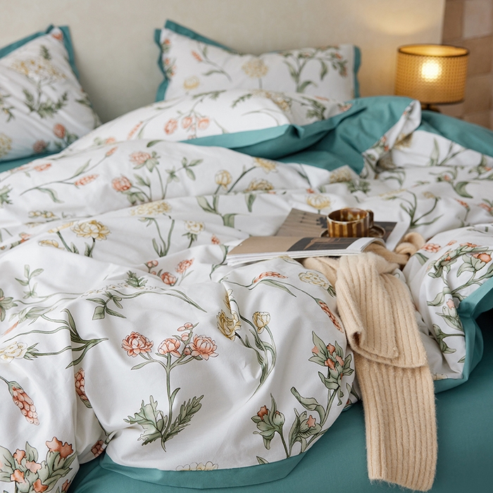 91家纺网 家纺一手货源 找家纺 千朵森 2025新款全棉高定印花磨毛拼角四件套-风格一 春晓