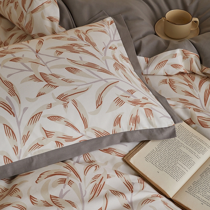 91家纺网 家纺一手货源 找家纺 千朵森 2025新款全棉高定印花磨毛拼角四件套-风格二 雅韵