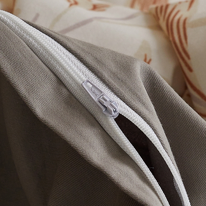 91家纺网 家纺一手货源 找家纺 千朵森 2025新款全棉高定印花磨毛拼角四件套-风格二 雅韵