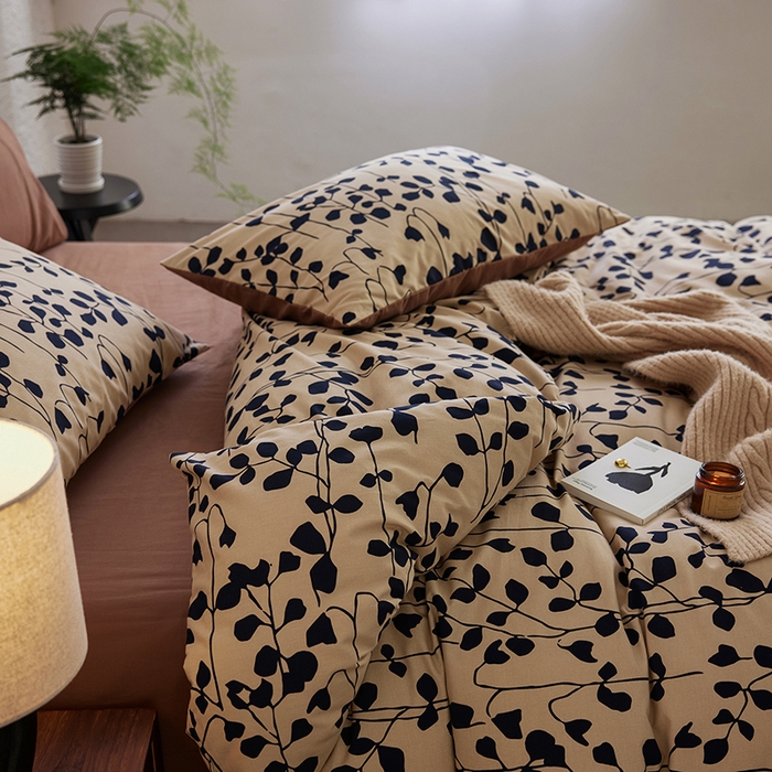 91家纺网 家纺一手货源 找家纺 千朵森 2025新款全棉高密陶瓷磨毛印花四件套 芊寻