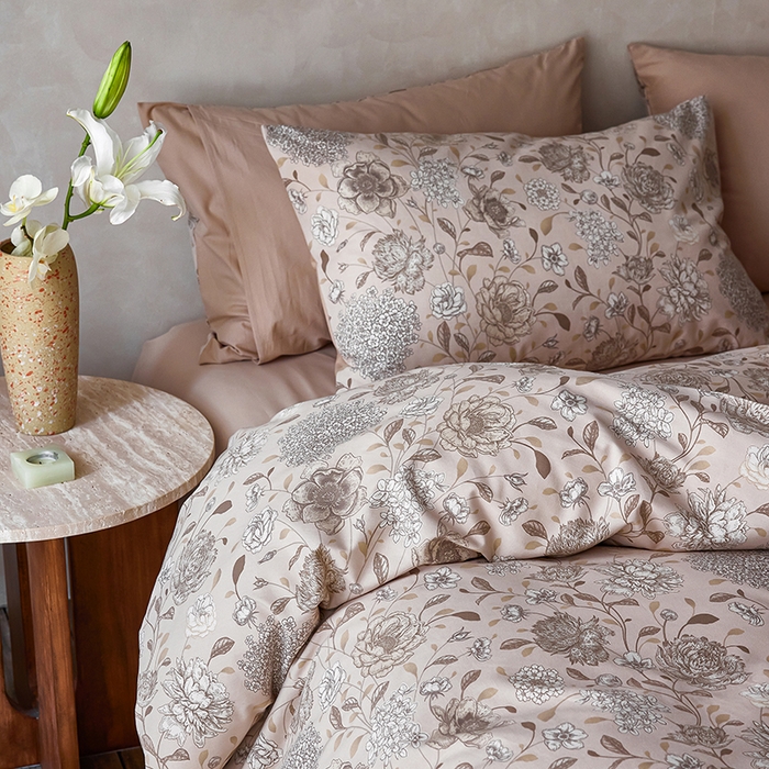 91家纺网 家纺一手货源 找家纺 千朵森 2025新款全棉高密陶瓷磨毛印花四件套 花颜