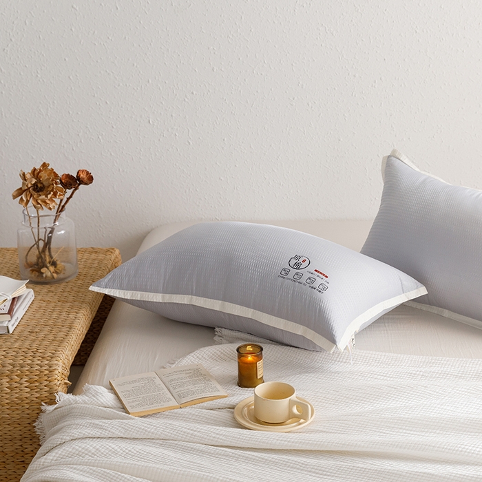 91家纺网 家纺一手货源 找家纺 小米枕芯 2025新款泡泡纱四色枕头枕芯 灰色