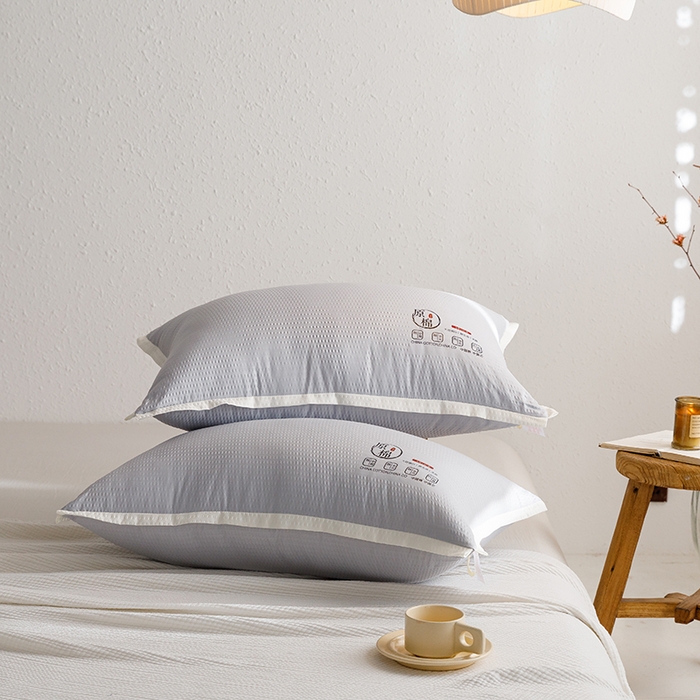 91家纺网 家纺一手货源 找家纺 小米枕芯 2025新款泡泡纱四色枕头枕芯 灰色