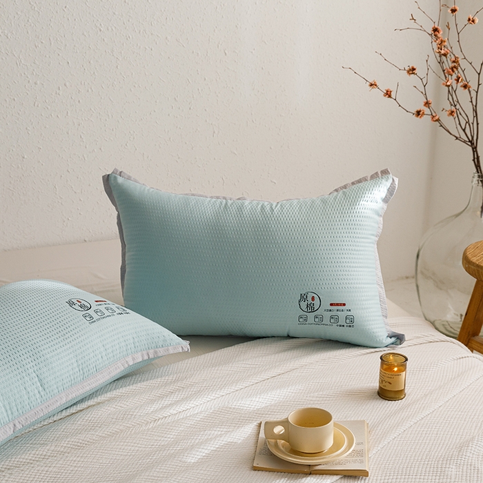 91家纺网 家纺一手货源 找家纺 小米枕芯 2025新款泡泡纱四色枕头枕芯 绿色
