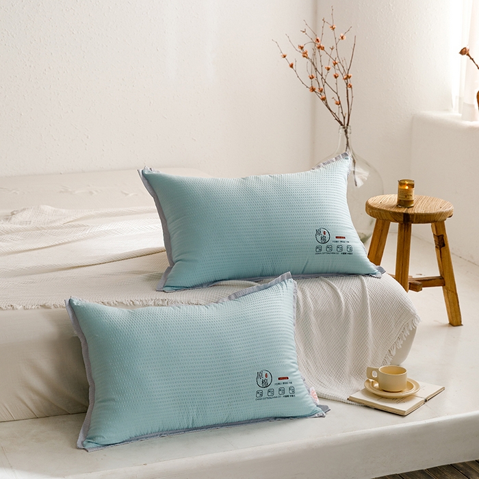 91家纺网 家纺一手货源 找家纺 小米枕芯 2025新款泡泡纱四色枕头枕芯 绿色