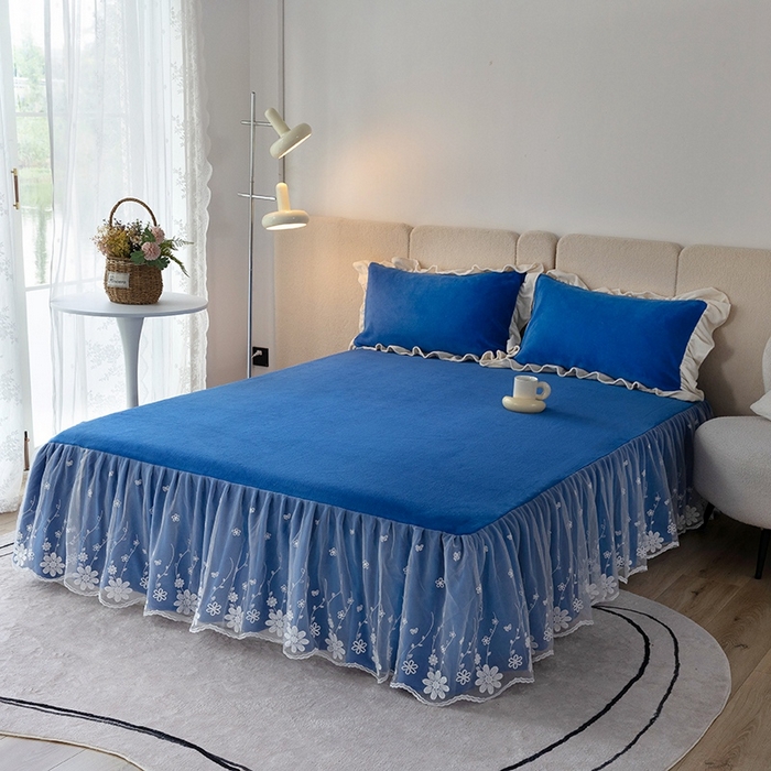 91家纺网 家纺一手货源 找家纺 睡美人 2025新款牛奶绒蕾丝款床裙四件套花仙子系列 花仙子-梦幻蓝