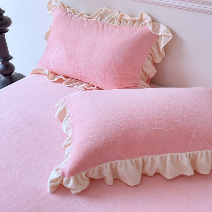 91家纺网 家纺一手货源 找家纺 睡美人 2025新款牛奶绒蕾丝款床裙四件套花仙子系列 花仙子-公主粉