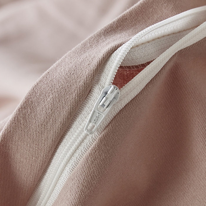 91家纺网 家纺一手货源 找家纺 千朵森 2025新款全棉色织提花磨毛四件套-风格二 欧佩斯-云霜