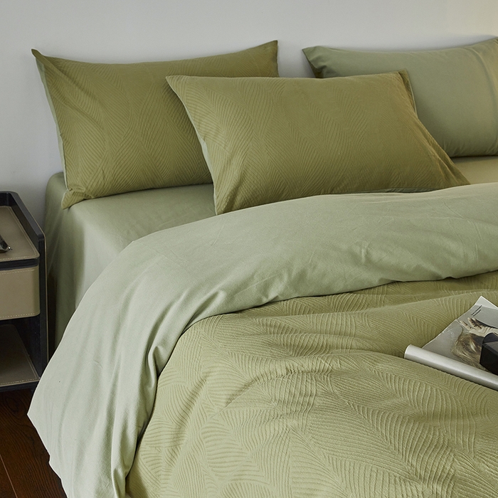 91家纺网 家纺一手货源 找家纺 千朵森 2025新款全棉色织提花磨毛四件套-风格二 欧佩斯-松茶