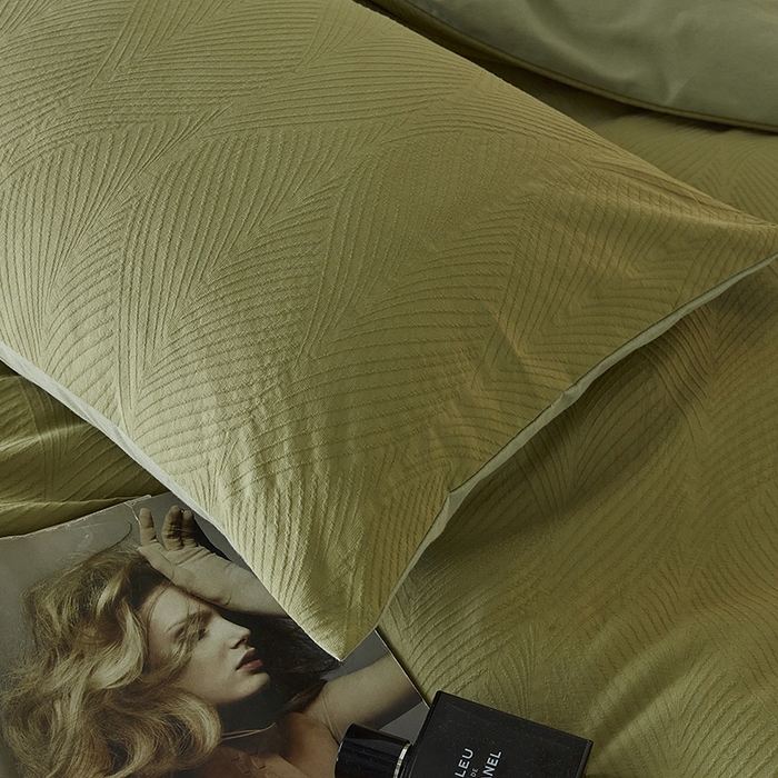 91家纺网 家纺一手货源 找家纺 千朵森 2025新款全棉色织提花磨毛四件套-风格二 欧佩斯-松茶