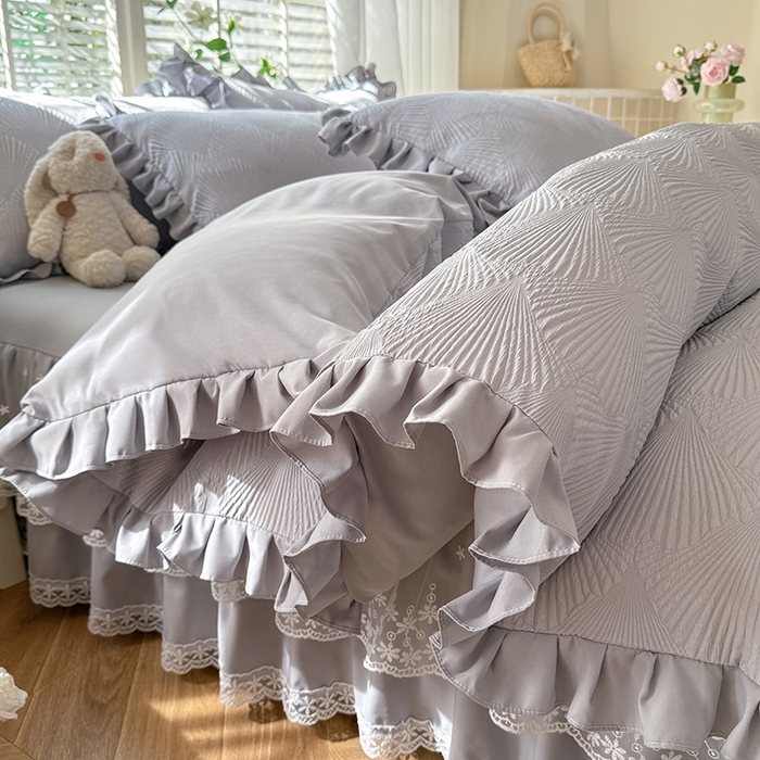 91家纺网 家纺一手货源 找家纺 唐人居 2025新款泡泡纱提花花边床裙四件套-银杏叶 银杏叶-气质灰