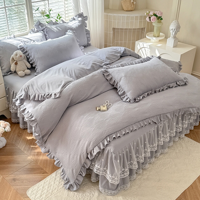 91家纺网 家纺一手货源 找家纺 唐人居 2025新款泡泡纱提花花边床裙四件套-银杏叶 银杏叶-气质灰