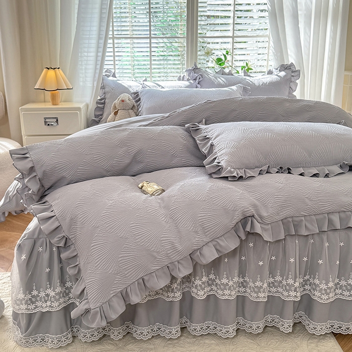 91家纺网 家纺一手货源 找家纺 唐人居 2025新款泡泡纱提花花边床裙四件套-银杏叶 银杏叶-气质灰