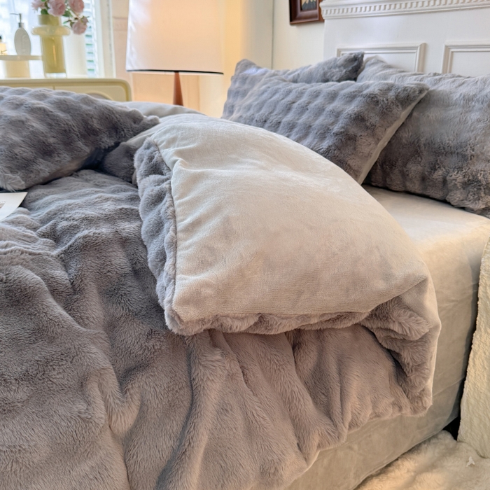 91家纺网 家纺一手货源 找家纺 唐人居 2025新款泡泡兔毛牛奶绒四件套--七彩 灰色