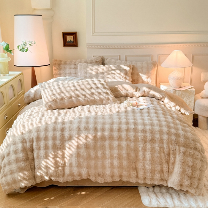 91家纺网 家纺一手货源 找家纺 唐人居 2025新款泡泡兔毛牛奶绒四件套--七彩 卡其