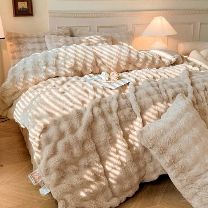 91家纺网 家纺一手货源 找家纺 唐人居 2025新款泡泡兔毛牛奶绒四件套--七彩 卡其