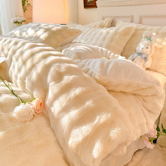 91家纺网 家纺一手货源 找家纺 唐人居 2025新款泡泡兔毛牛奶绒四件套--七彩 奶白