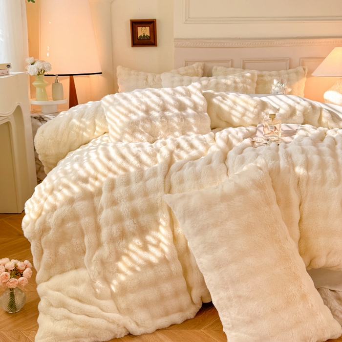 91家纺网 家纺一手货源 找家纺 唐人居 2025新款泡泡兔毛牛奶绒四件套--七彩 奶白