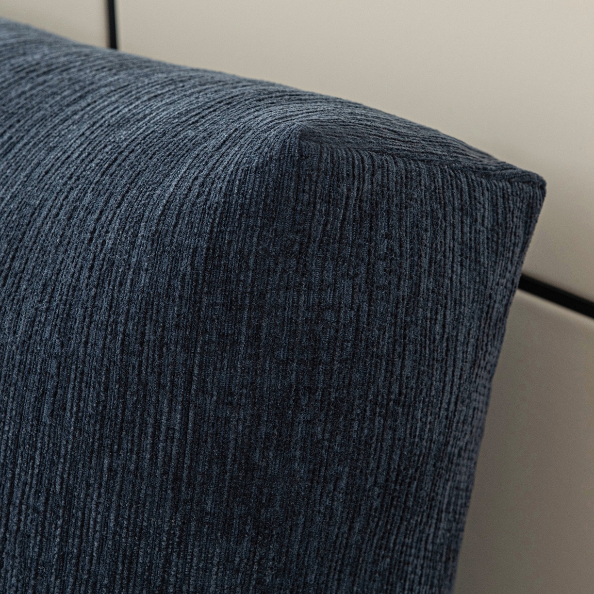 91家纺网 家纺一手货源 找家纺 （总）美达人 2025新款雪尼尔立体面包靠背轻奢立体床头靠垫沙发组合大靠背榻榻米飘窗靠枕无床头软包可拆洗