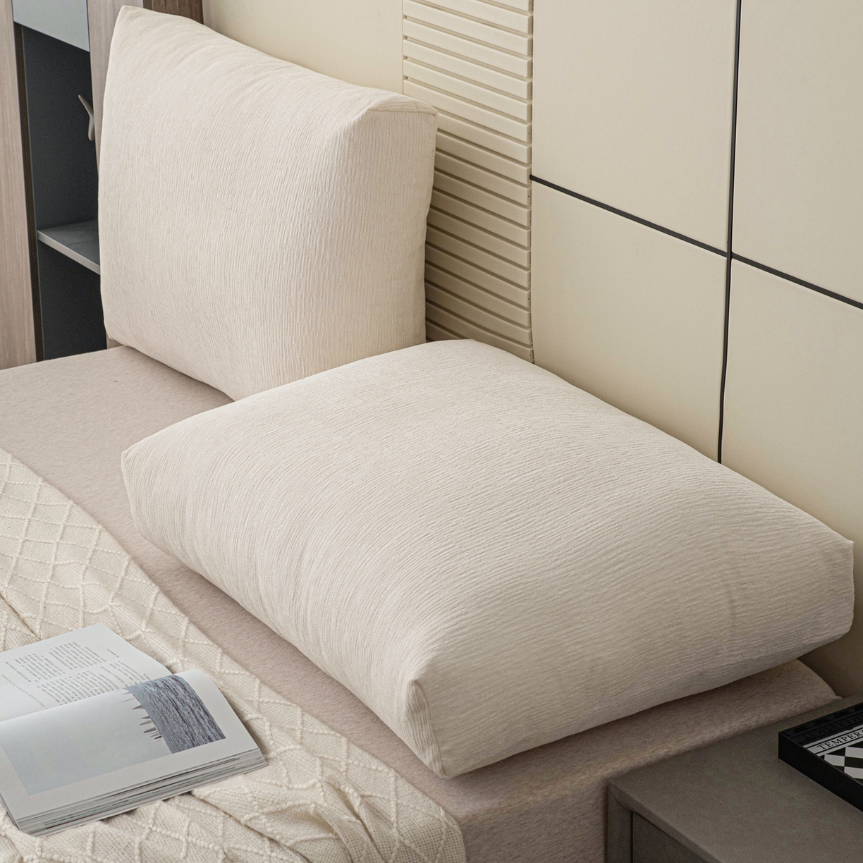 91家纺网 家纺一手货源 找家纺 美达人 2025新款雪尼尔立体面包靠背轻奢立体床头靠垫沙发组合大靠背榻榻米飘窗靠枕无床头软包可拆洗 雪尼尔-立体面包-素白