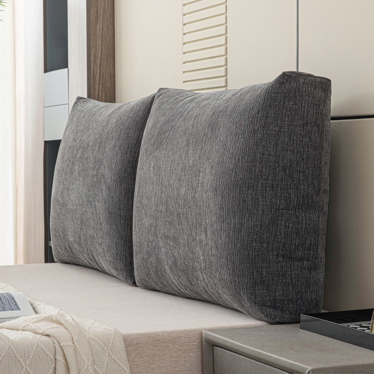 91家纺网 家纺一手货源 找家纺 美达人 2025新款雪尼尔立体面包靠背轻奢立体床头靠垫沙发组合大靠背榻榻米飘窗靠枕无床头软包可拆洗 雪尼尔-立体面包-炭黑