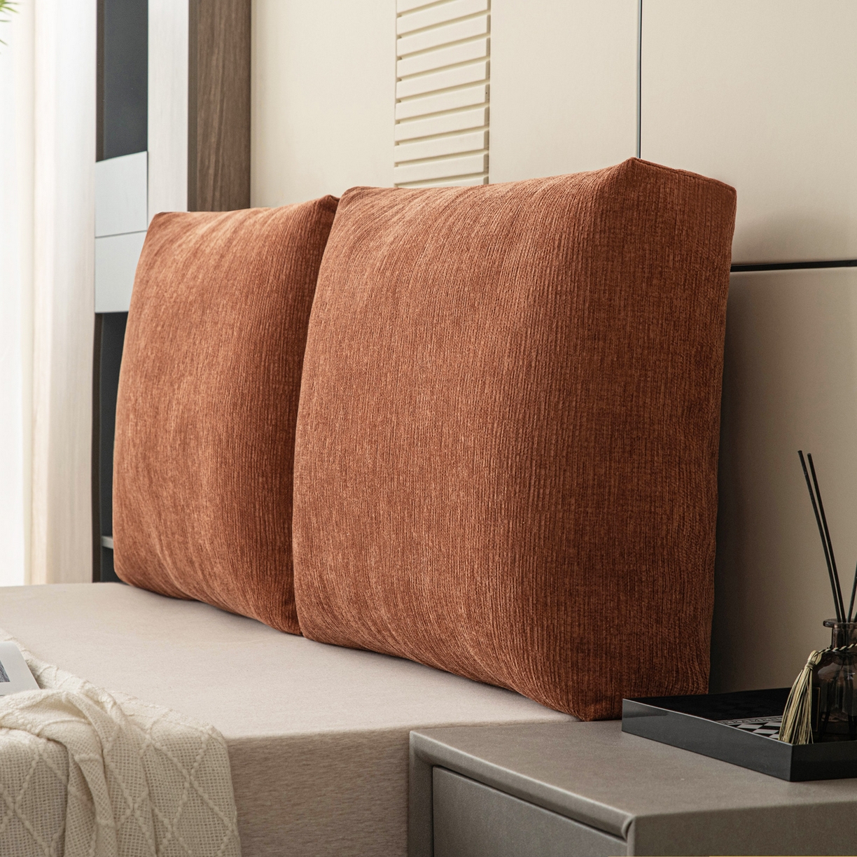 91家纺网 家纺一手货源 找家纺 美达人 2025新款雪尼尔立体面包靠背轻奢立体床头靠垫沙发组合大靠背榻榻米飘窗靠枕无床头软包可拆洗 雪尼尔-立体面包-云橙