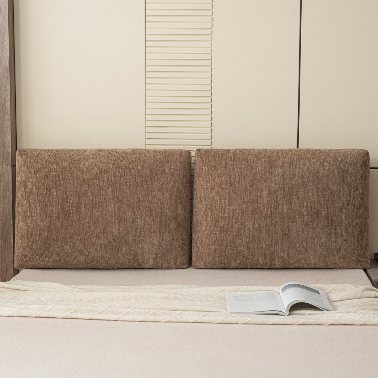 91家纺网 家纺一手货源 找家纺 美达人 2025新款雪尼尔立体面包靠背轻奢立体床头靠垫沙发组合大靠背榻榻米飘窗靠枕无床头软包可拆洗 雪尼尔-立体面包-棕咖