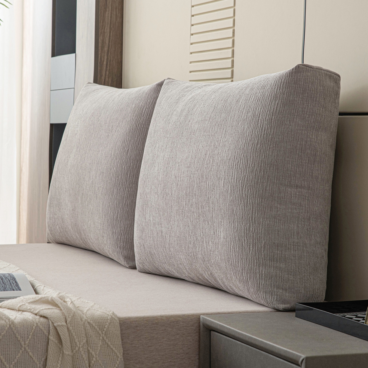 91家纺网 家纺一手货源 找家纺 美达人 2025新款雪尼尔立体面包靠背轻奢立体床头靠垫沙发组合大靠背榻榻米飘窗靠枕无床头软包可拆洗 雪尼尔-立体面包浅灰